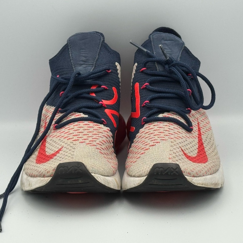 Nike Blue and Red Sneakers Dynamic Two-Tone Design